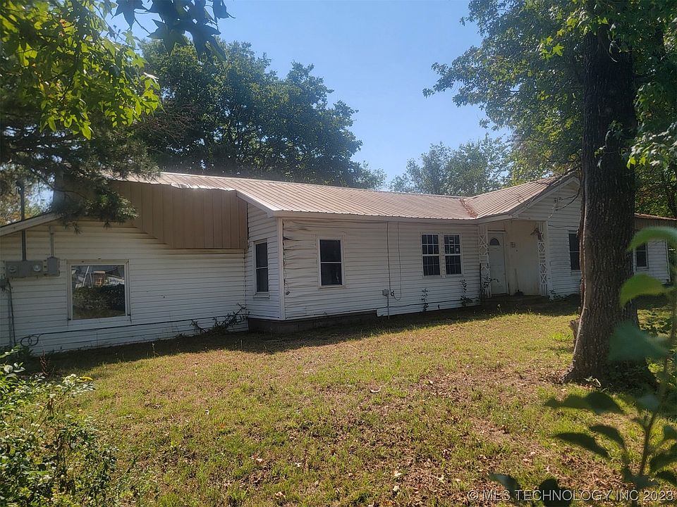 309 E Main St, Stigler, OK 74462 Zillow
