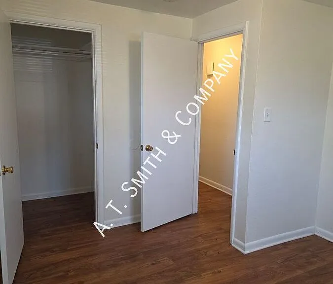 1292 Benton St — Photo 6