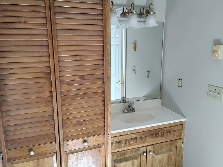 4342 Willys Pkwy — Photo 17
