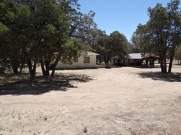 4th image of 849 Danita St