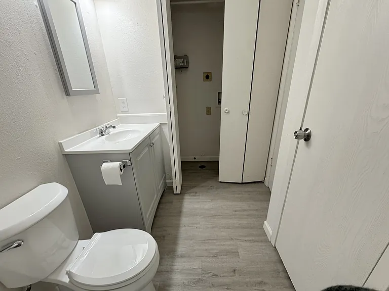 4501 Boardwalk Dr #J-J-91 — Photo 10