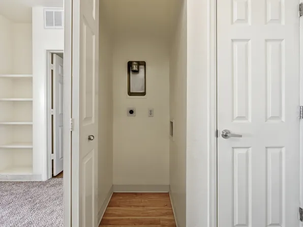 Pinecrest Apartments