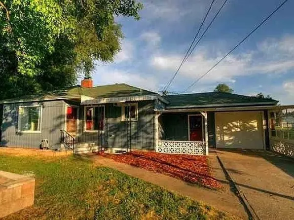 17814 E Cowley Ave, Greenacres, WA 99016