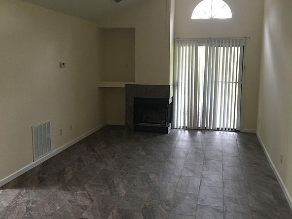 4th image of 5022 Kingsmeadow Ln
