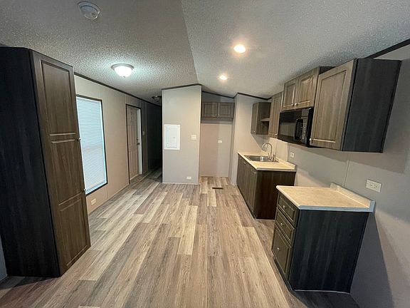 2nd image of 4506 N Business Highway 77 #9