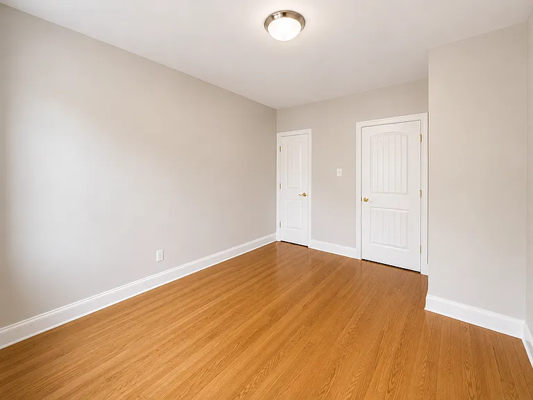 78-57 73rd Pl #2D — Photo 6