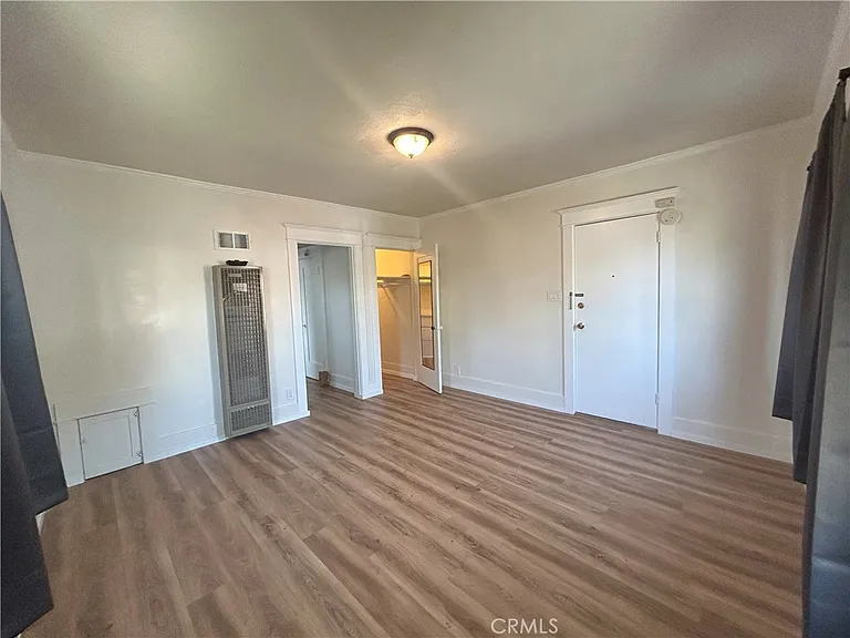 1839 S Curtis Ave — Photo 5