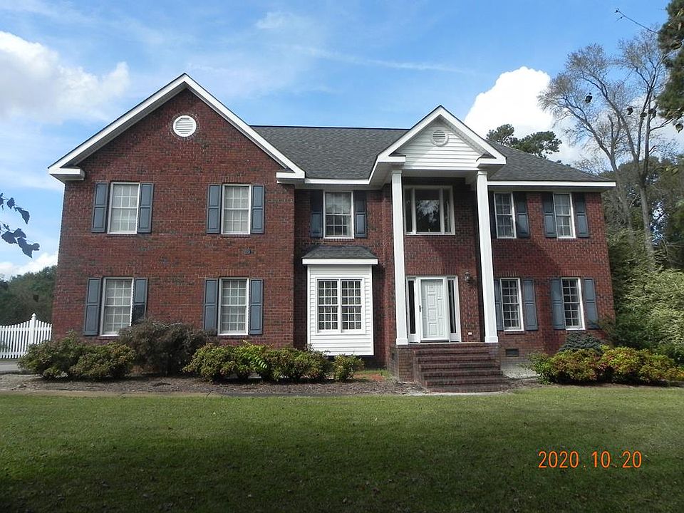 1st image of 111 Breezewood Dr