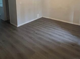 81 W Main St, Meriden, CT 06451