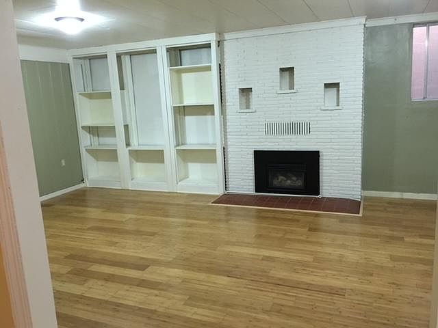 1st image of 102 Circle Dr