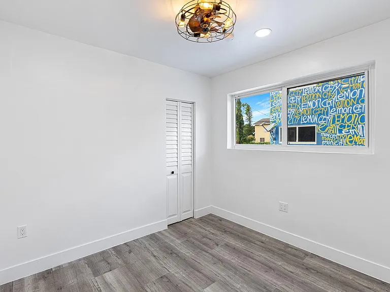 7600 N Miami Ave — Photo 42
