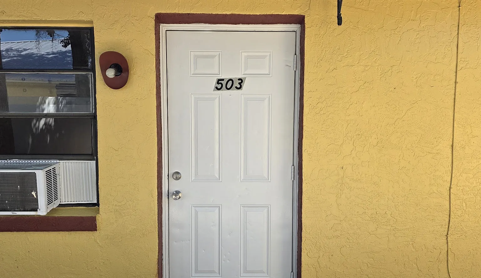 2 bed, 675 sqft, $900 — Photo 1