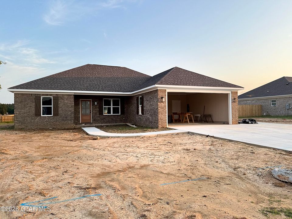 1st image of 690 Jones Dr