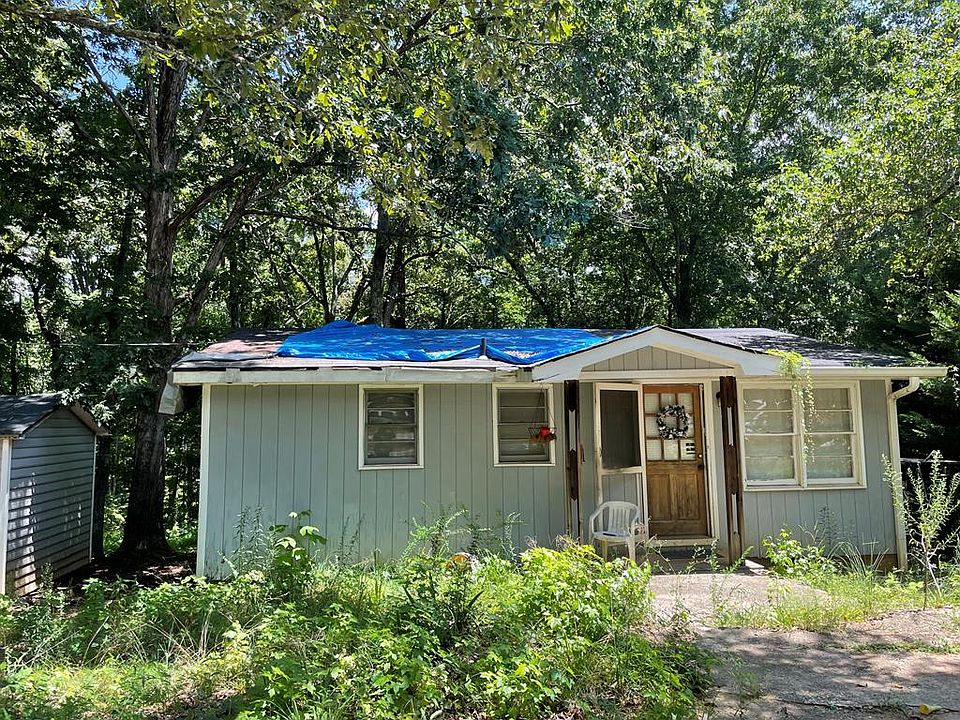 1st image of 3698 Reynolds Rd
