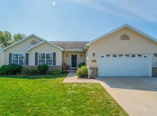 1722 Elderberry Cir SE, Demotte, IN 46310
