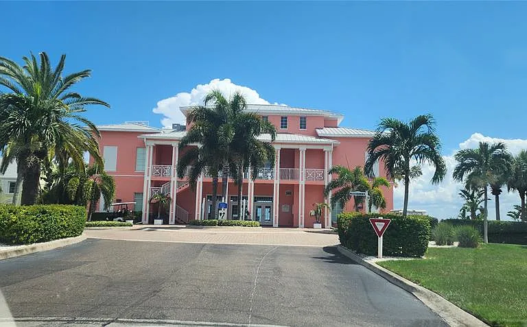 5215 Coquina Key Dr SE #B — Photo 27