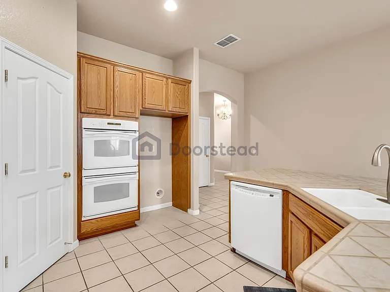 9713 Toscano Dr — Photo 13