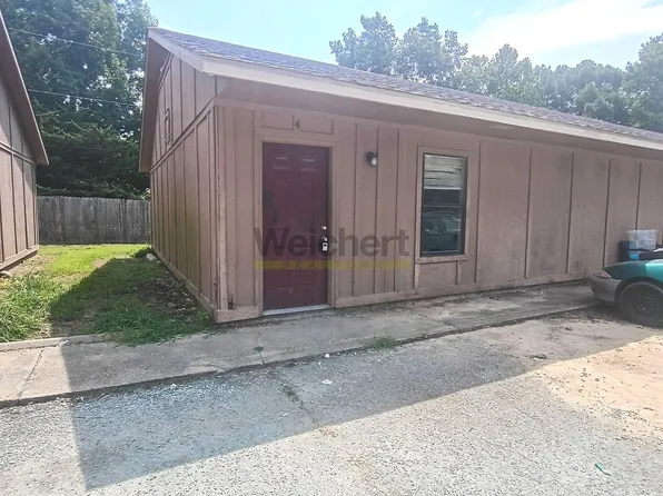 915 Grayson St #4, Paragould, AR 72450