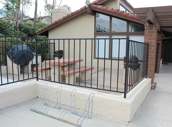 3rd image of 1154 S Crofter Dr