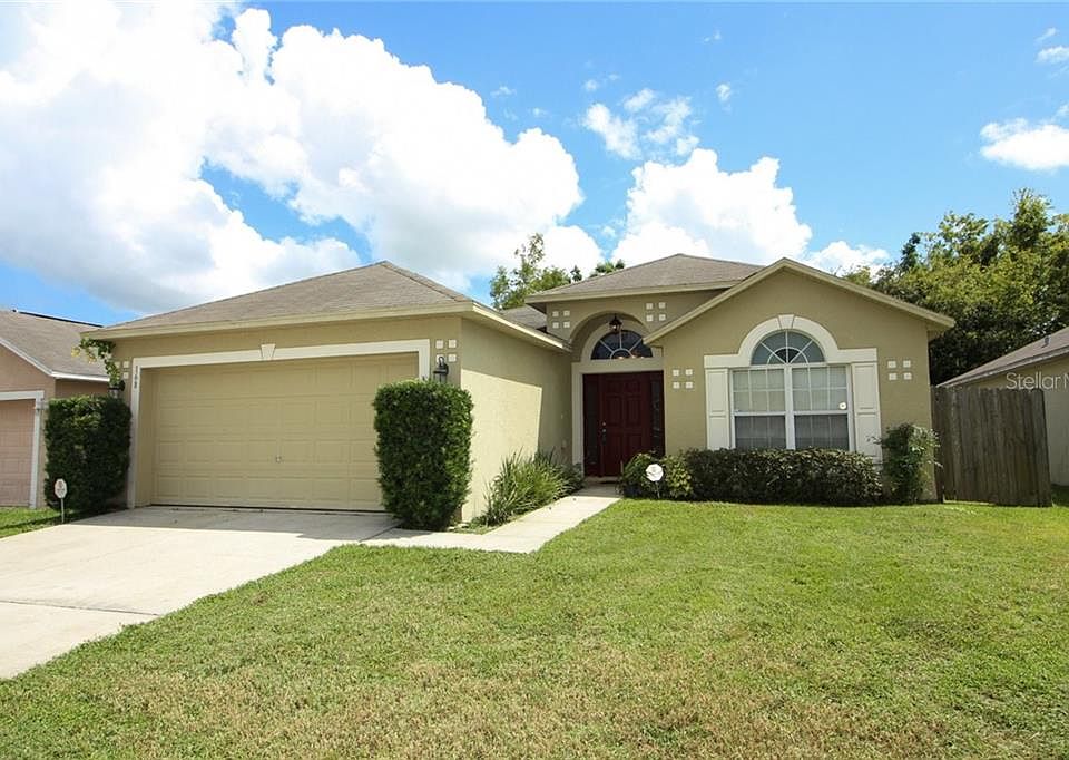1st image of 168 Pinefield Dr