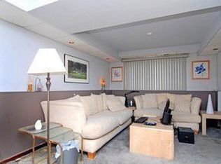 4115 Luckie Ct, Zion, IL 60099