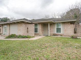 1406 Saddle Rock Dr, Houston, TX 77088