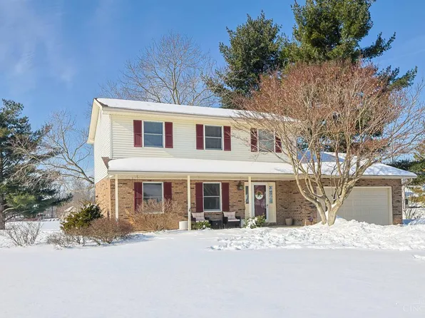 45 Callery Pear Dr, Batesville, IN 47006