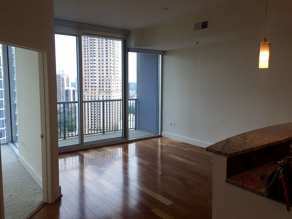 1st image of 1080 Peachtree St NE Unit 2014