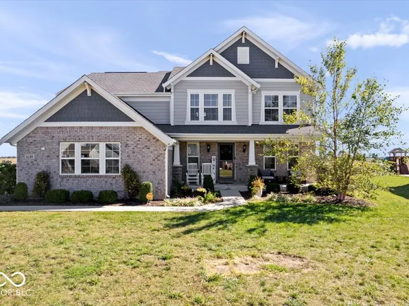 6109 Wood Glen Ct, McCordsville, IN 46055