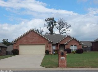 5808 Flight Ct, Jacksonville, AR 72076