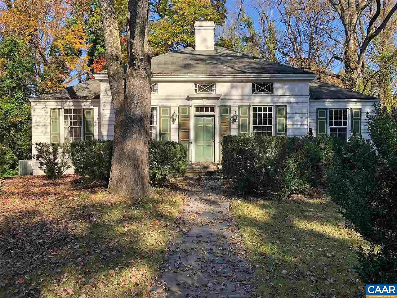 2029 Hessian Rd photo 1