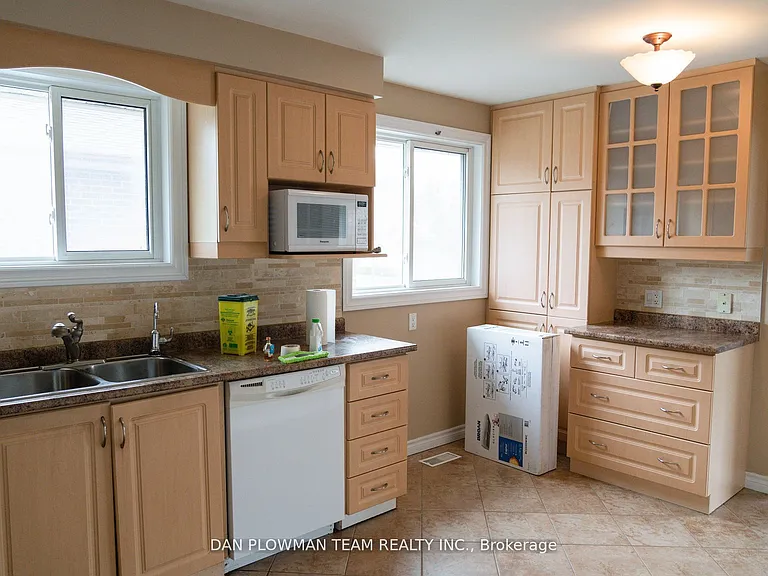 7 Berkham Rd — Photo 6