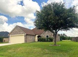 9723 Highland Pointe Dr, Needville, TX 77461