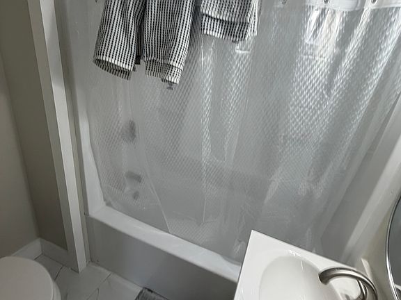 2nd image of 245 Goodrich St #1R