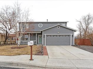 6971 Carmen Ct, Sun Valley, NV 89433