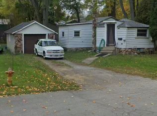 214 S Main St, Sandwich, IL 60548