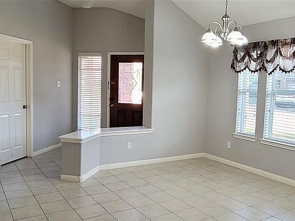 4th image of 18511 Beeston Ln