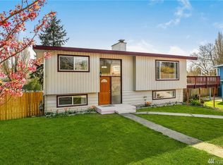 11212 18th Ave SW, Burien, WA 98146