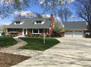 115 9th St SW, Le Mars, IA 51031