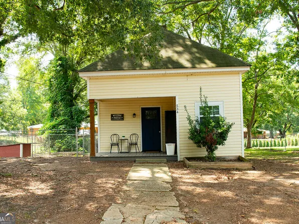 534 Lovvorn Rd, Carrollton, GA 30117