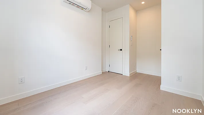 Other photos, photo 8
