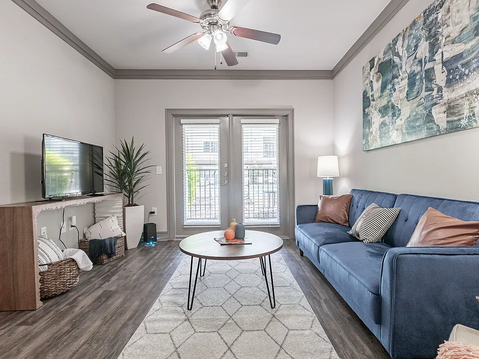The Manor at Weston apartments community photo