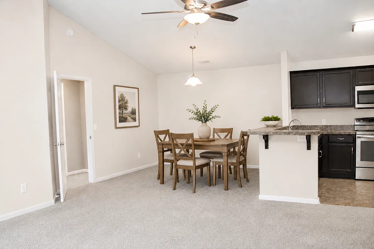 Building Photo - 9606 Preston Spring Dr #203