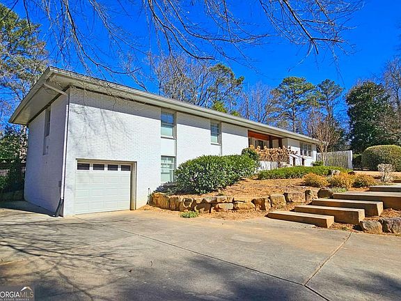 2nd image of 1131 Milmar Dr NW