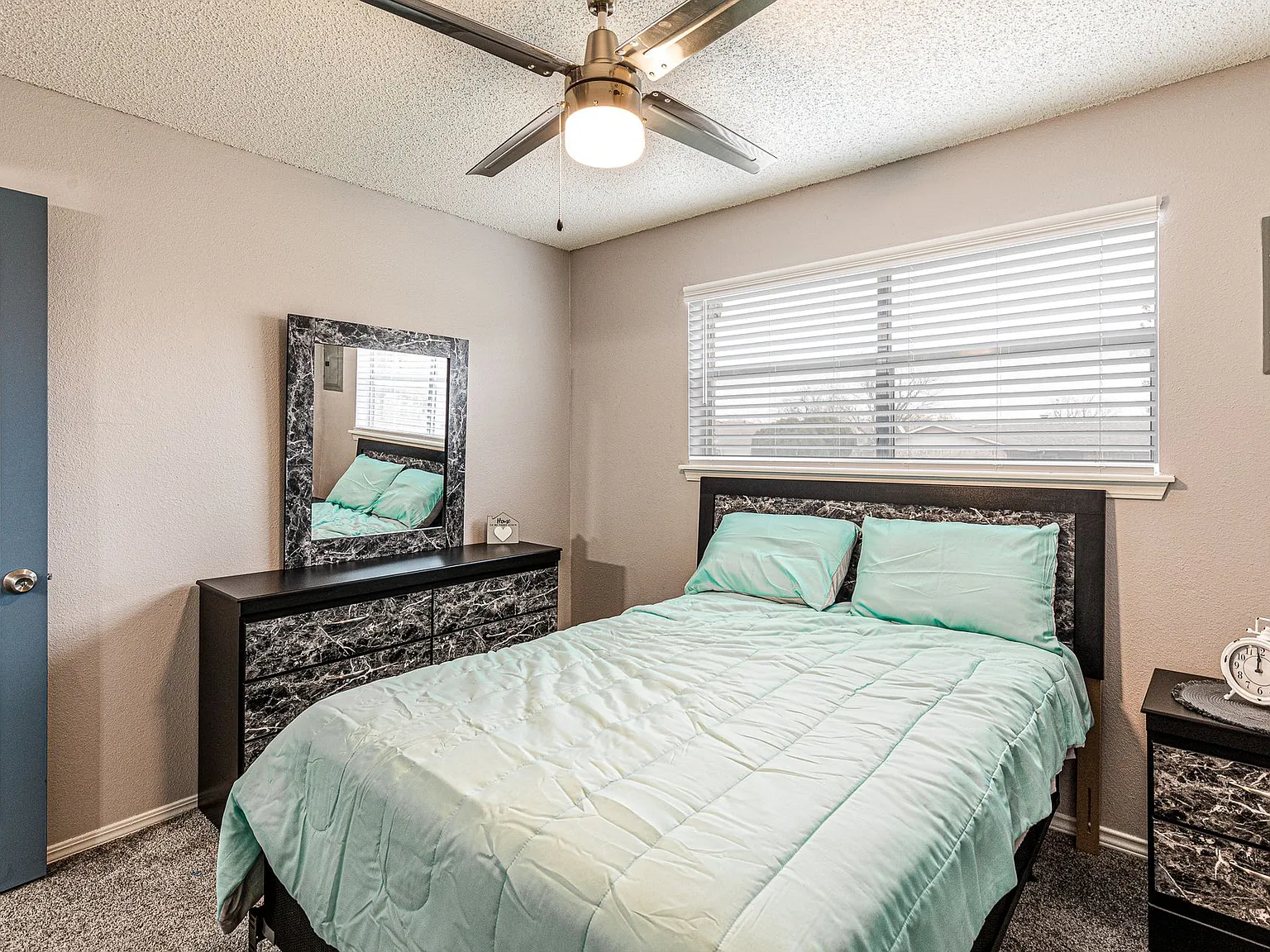 Terra Bella Apartments — Photo 4