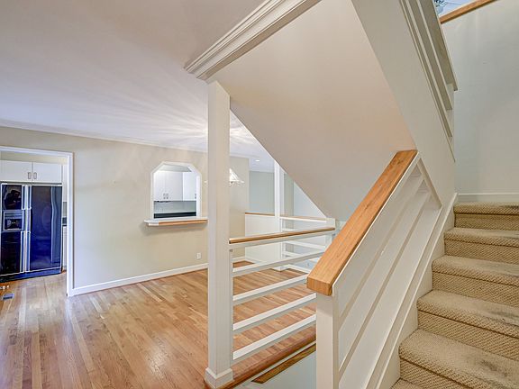 3rd image of 937 Harpeth Trace Dr