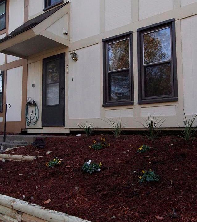 Welcome Home! New Curb Appeal!