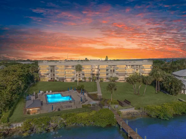625 NW North River Drive #303, Stuart, FL 34994
