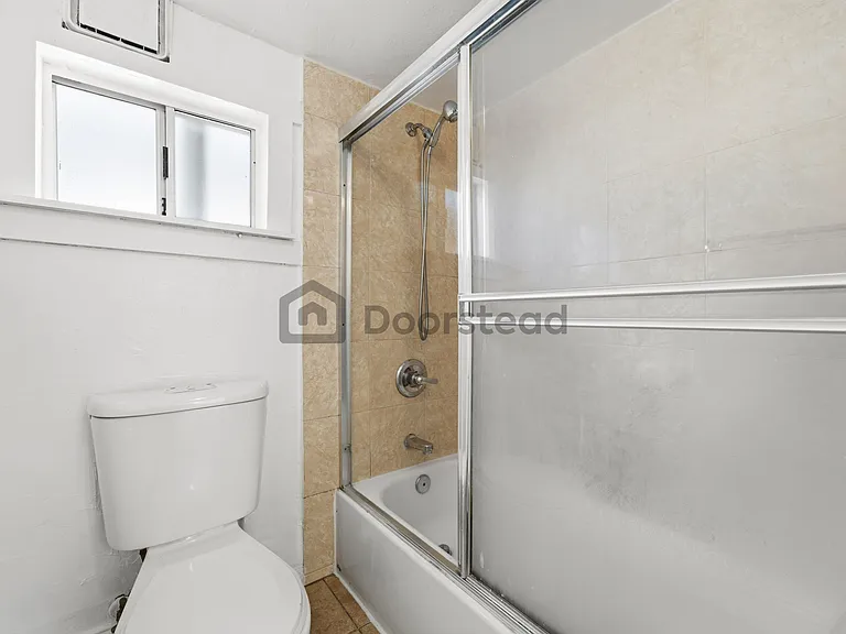 4339 Adeline St #A — Photo 19