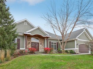 1728 Alysen Ln, Waunakee, WI 53597